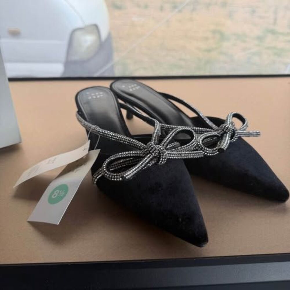 A New Day Gwen Heels Size 8.5